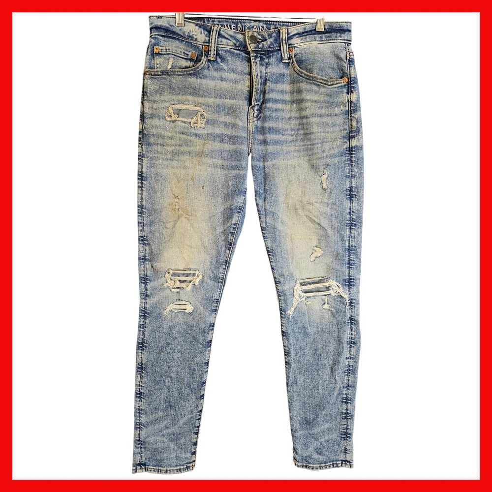 American Eagle Mens Athletic Fit Destroyed Thrashed Light Wash Denim Jeans 32x30